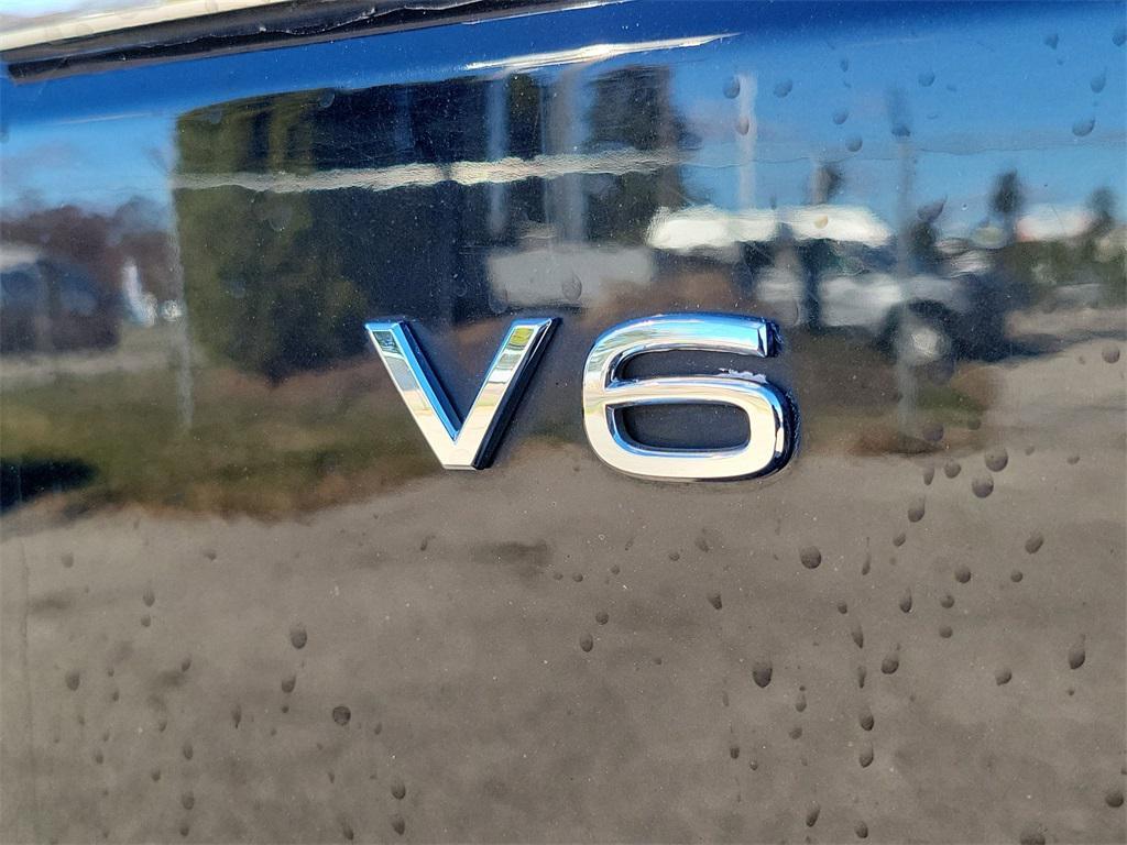 used 2021 Volkswagen Atlas car, priced at $25,998