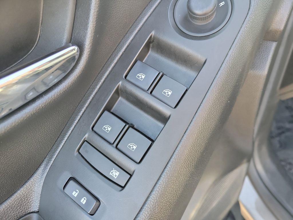 used 2022 Chevrolet Trax car, priced at $17,999