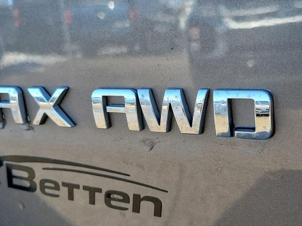 used 2022 Chevrolet Trax car, priced at $17,999