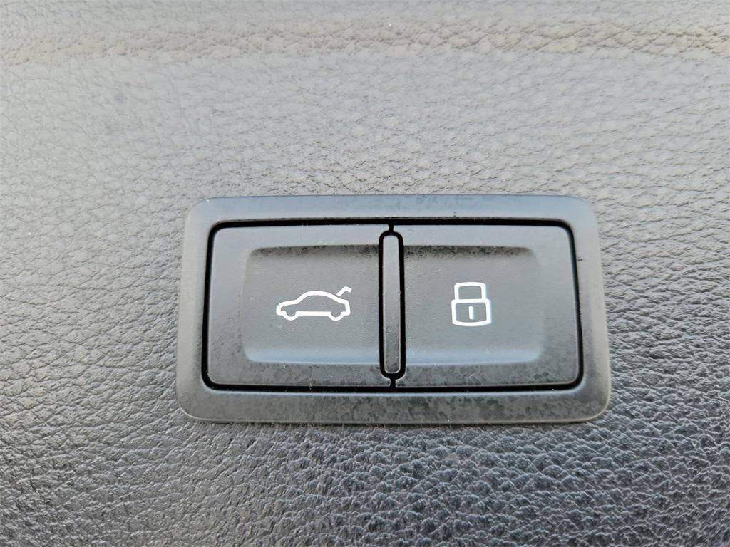 used 2024 Audi Q5 e car, priced at $39,849