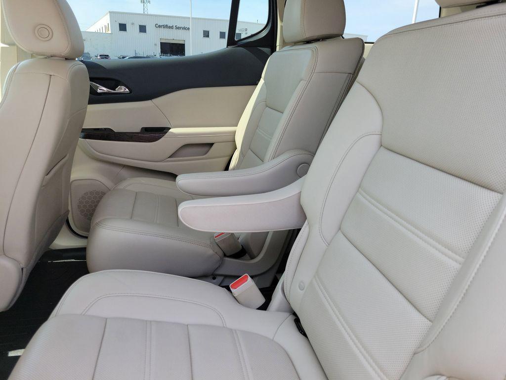 used 2023 GMC Acadia car, priced at $34,999
