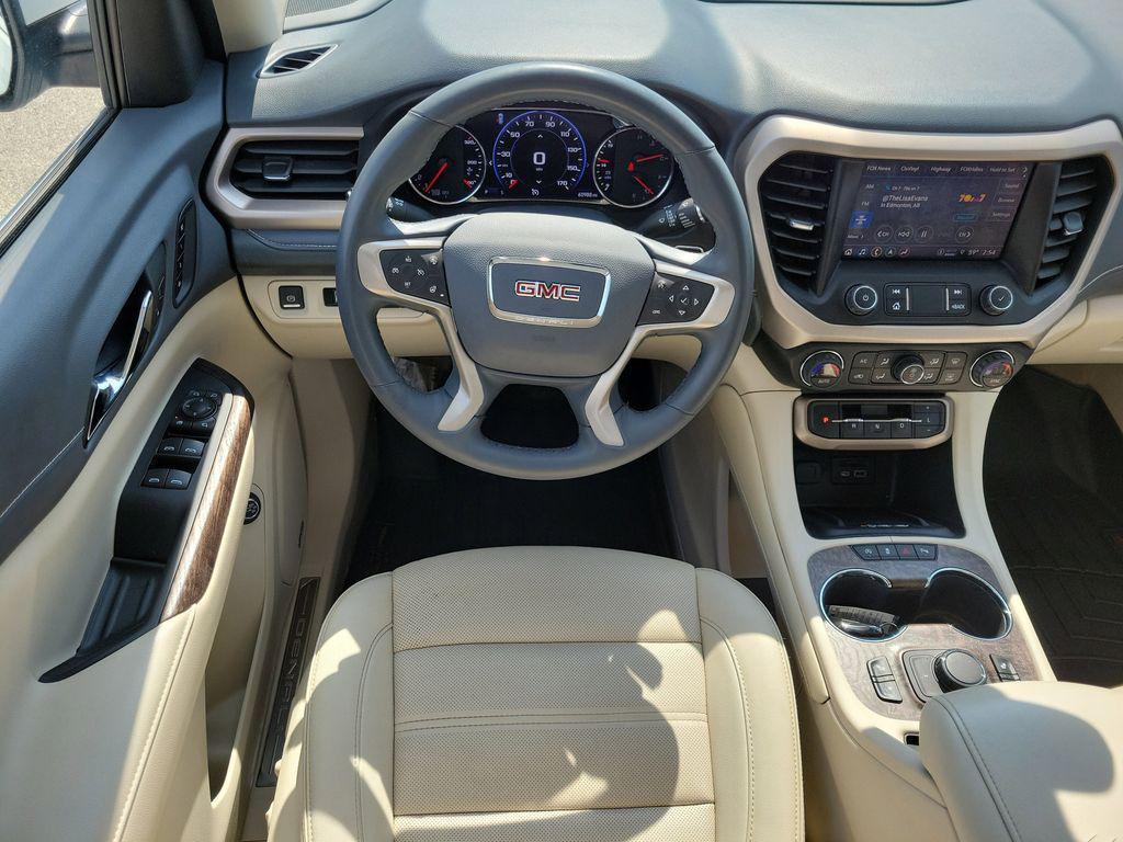 used 2023 GMC Acadia car, priced at $34,999