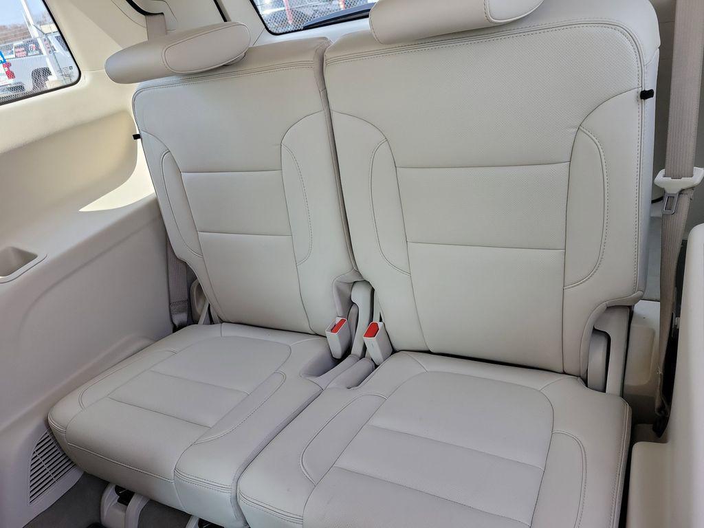 used 2023 GMC Acadia car, priced at $34,999