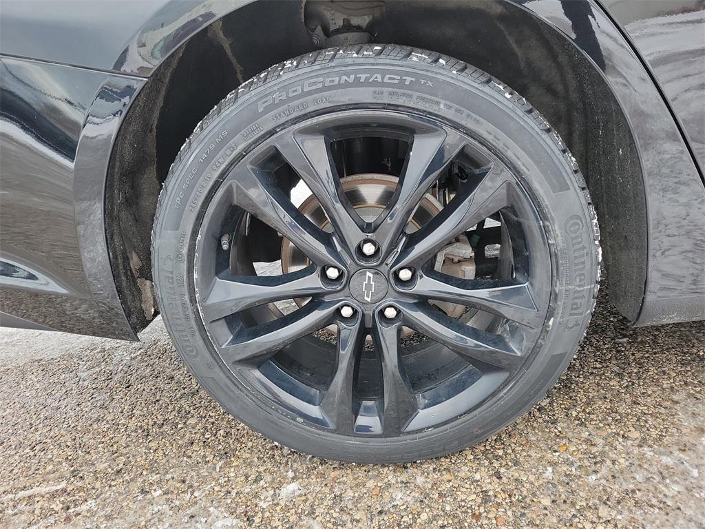 used 2021 Chevrolet Malibu car, priced at $17,899