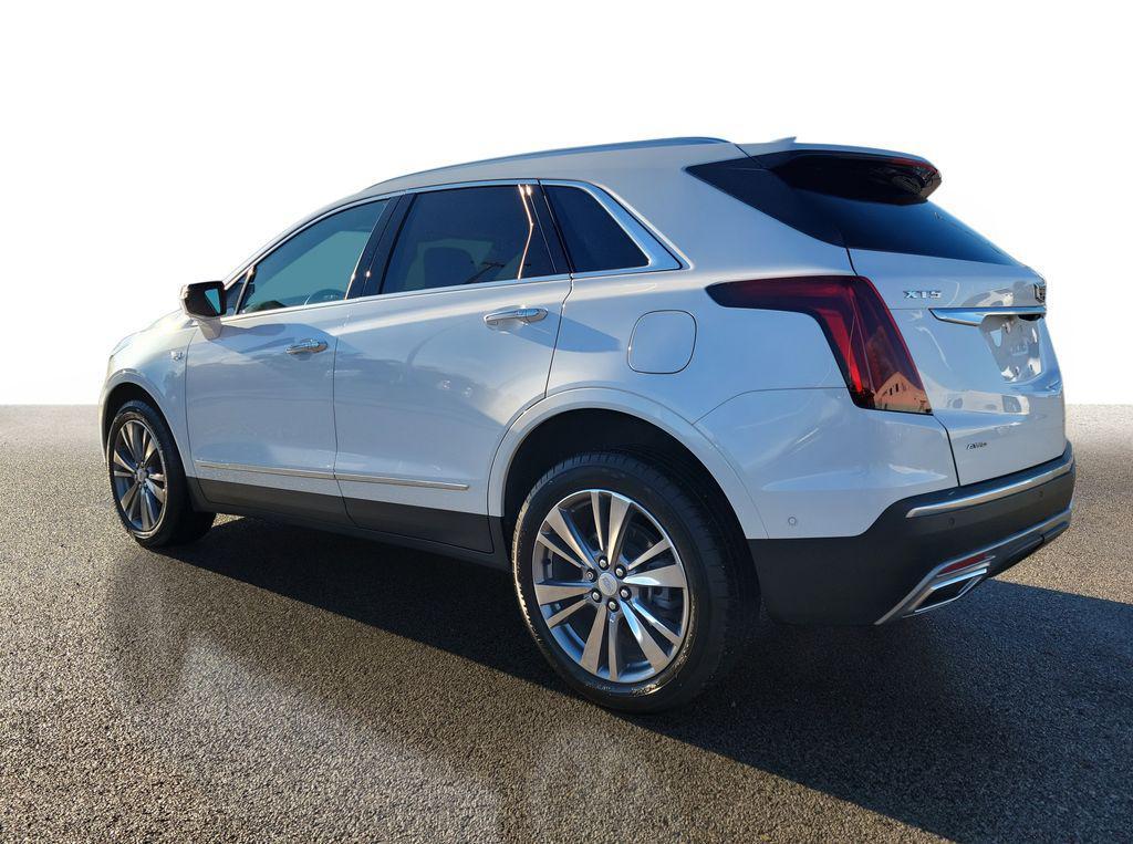 used 2024 Cadillac XT5 car, priced at $37,499