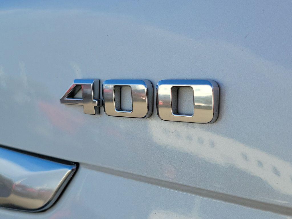 used 2024 Cadillac XT5 car, priced at $37,499