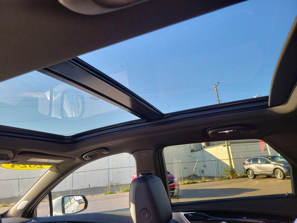 used 2024 Cadillac XT5 car, priced at $37,499