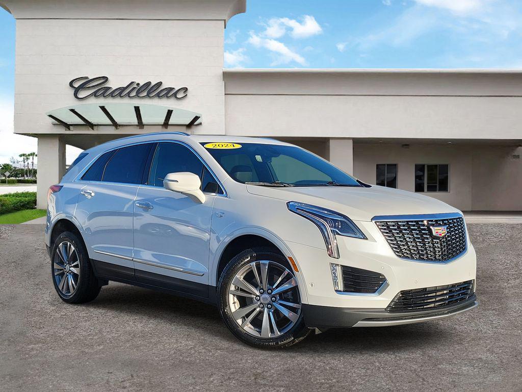 used 2024 Cadillac XT5 car, priced at $37,499