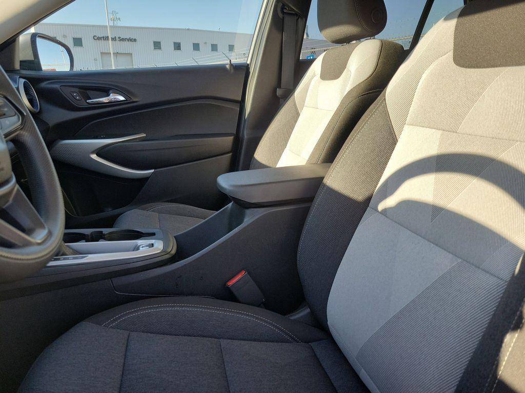 used 2024 Chevrolet Trax car, priced at $20,949