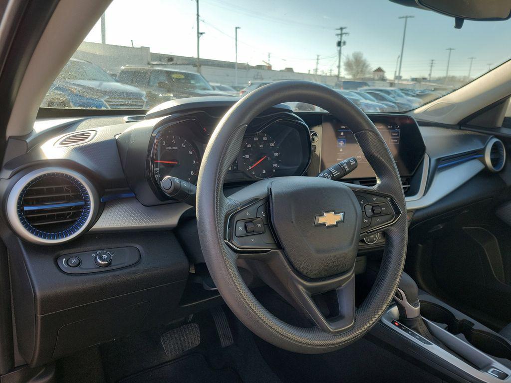 used 2024 Chevrolet Trax car, priced at $20,949