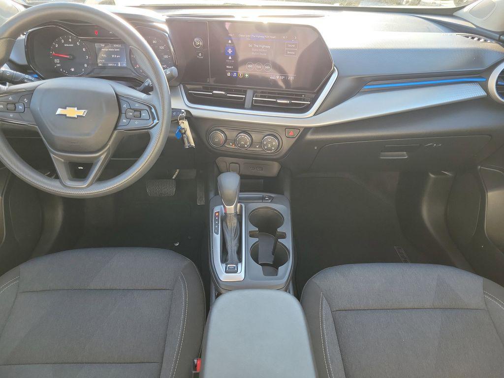 used 2024 Chevrolet Trax car, priced at $20,949