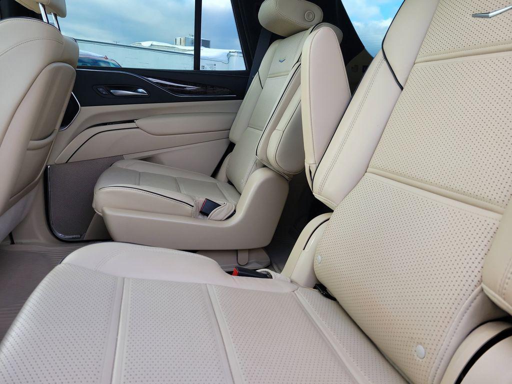 used 2023 Cadillac Escalade car, priced at $59,999