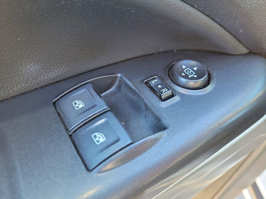 used 2022 Chevrolet Colorado car, priced at $17,499