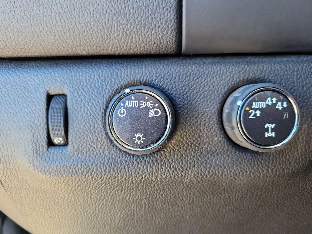 used 2022 Chevrolet Colorado car, priced at $17,499