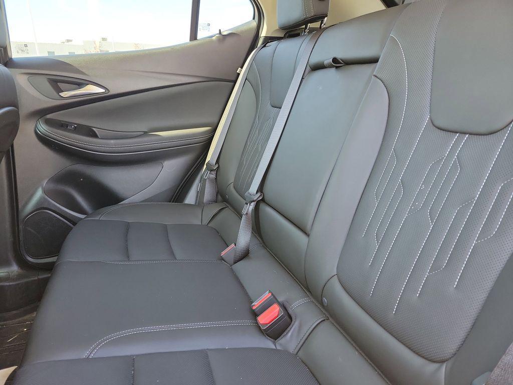 used 2025 Buick Encore GX car, priced at $30,999