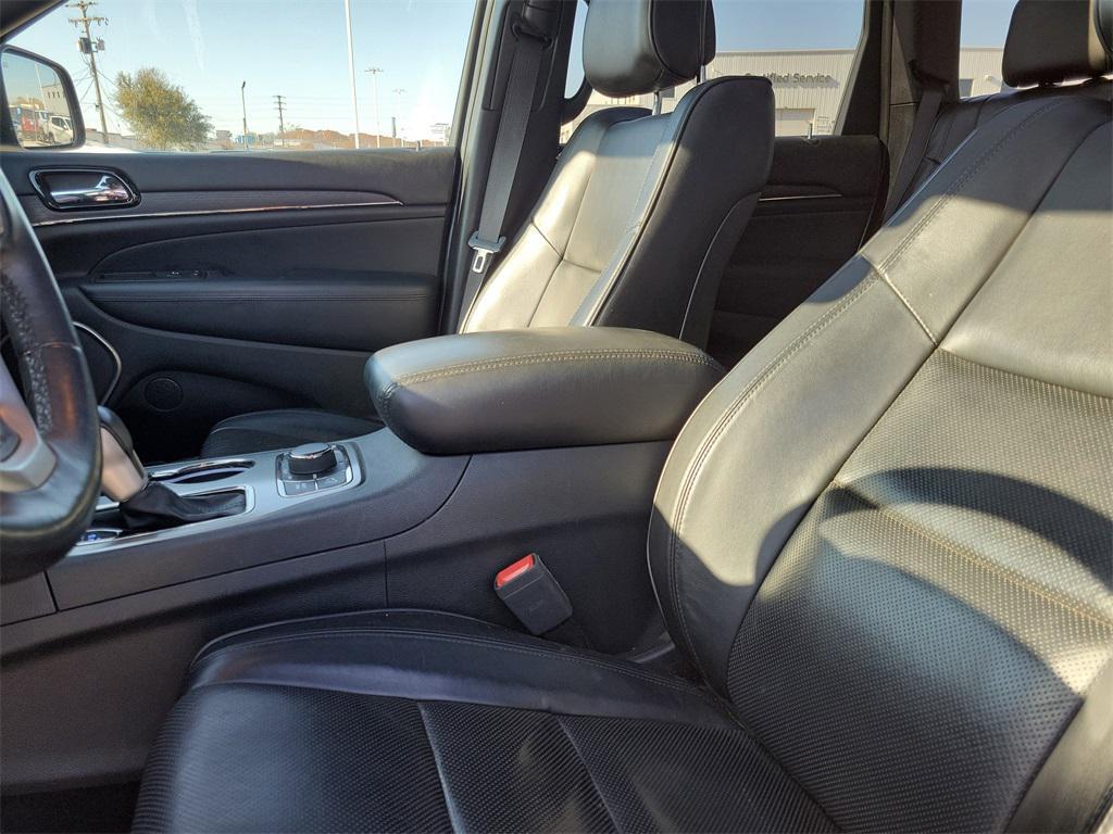 used 2020 Jeep Grand Cherokee car, priced at $31,988
