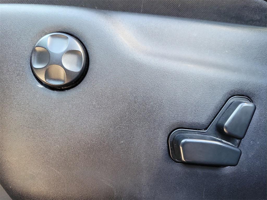 used 2020 Jeep Grand Cherokee car, priced at $31,988