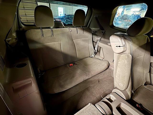 2010 SILVER Toyota Highlander