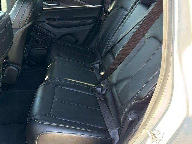 used 2025 Jeep Grand Cherokee car, priced at $37,999