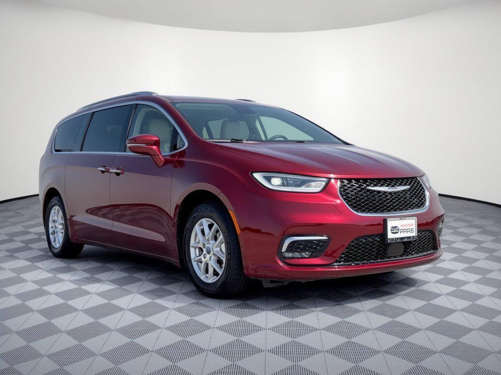 used 2021 Chrysler Pacifica car, priced at $20,216
