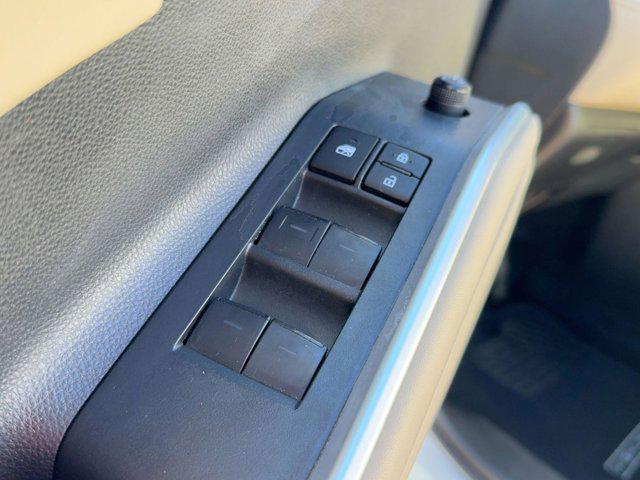 used 2023 Toyota Highlander car, priced at $29,897