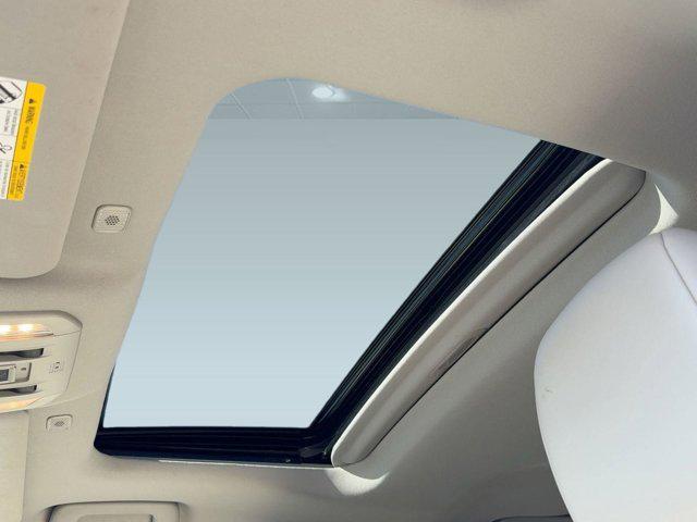 used 2023 Toyota Highlander car, priced at $29,897