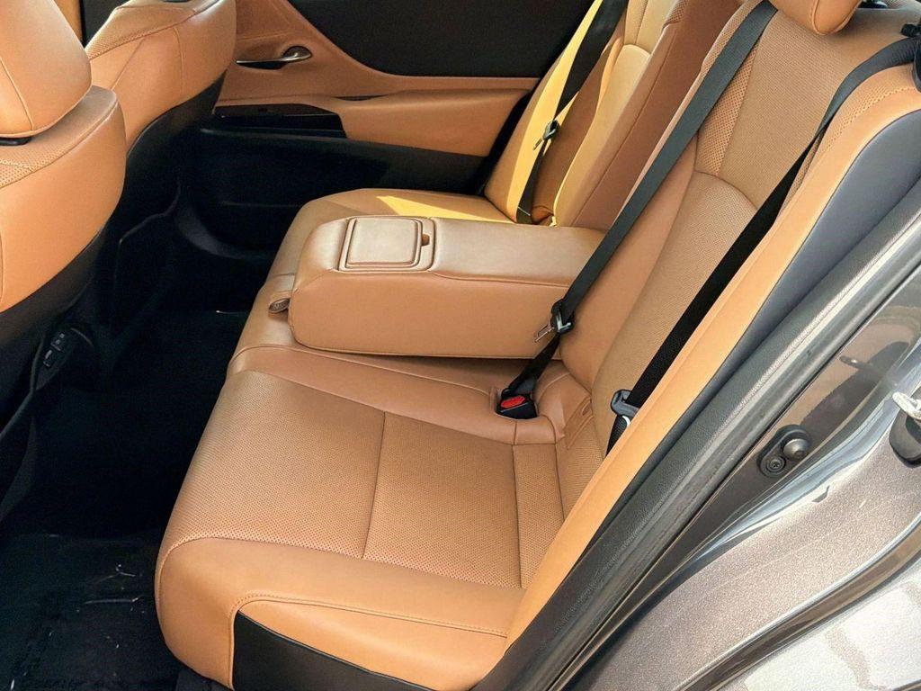 used 2022 Lexus ES 350 car, priced at $29,722