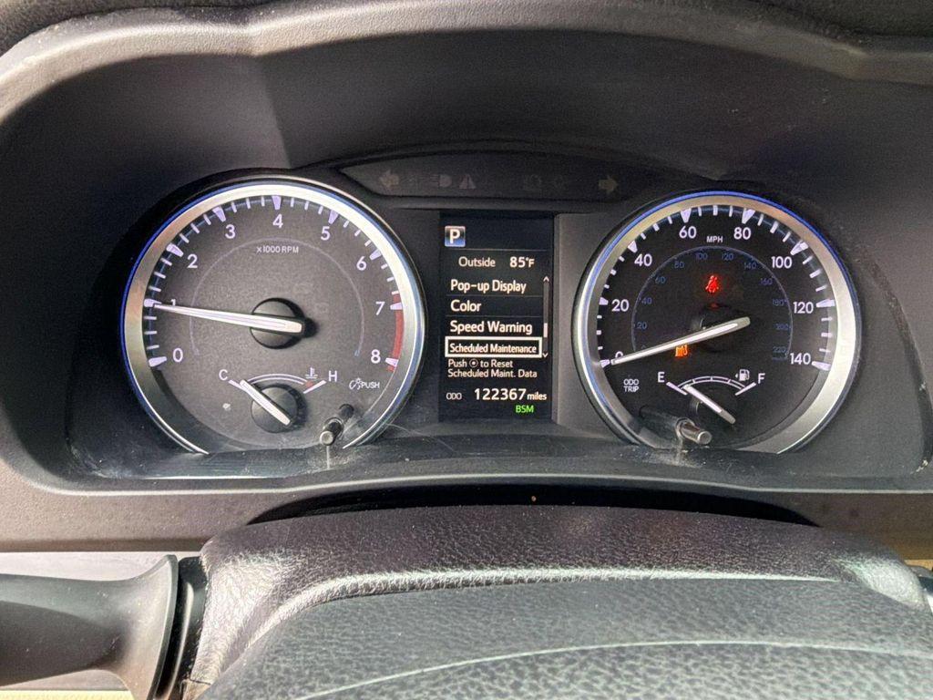 used 2018 Toyota Highlander car, priced at $21,224