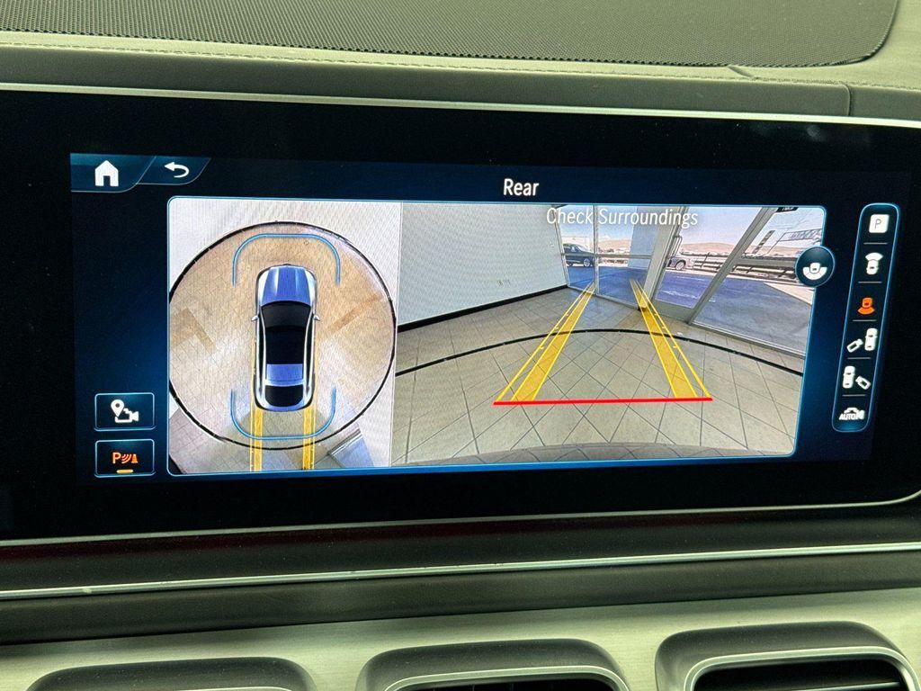 Mercedes-Benz GLE view 19
