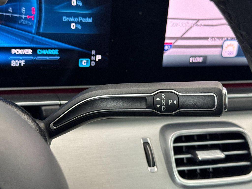 Mercedes-Benz GLE view 21