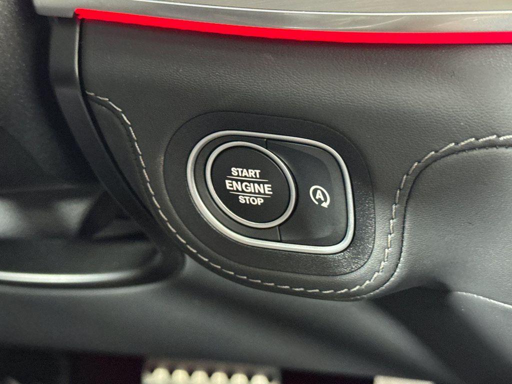 Mercedes-Benz GLE view 22