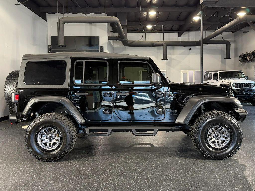 used 2022 Jeep Wrangler Unlimited car, priced at $33,990