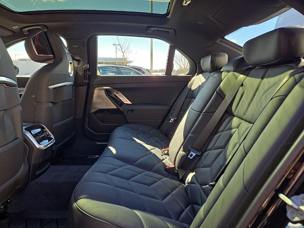 new 2026 BMW 750e car, priced at $118,050