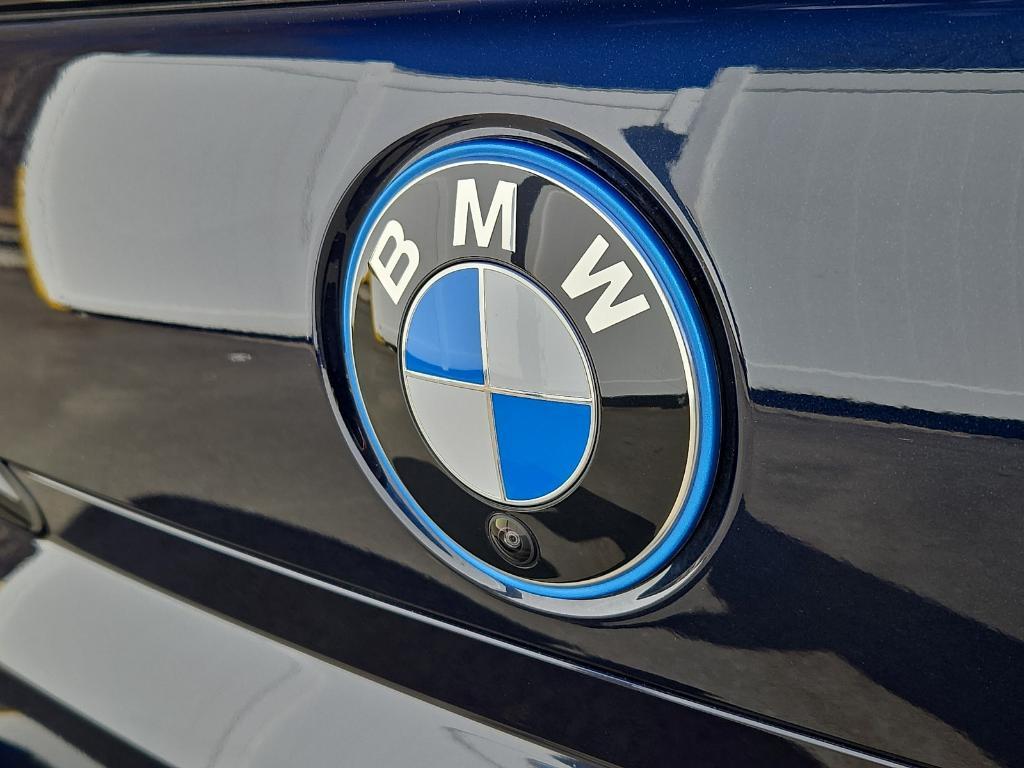 new 2026 BMW 750e car, priced at $118,050