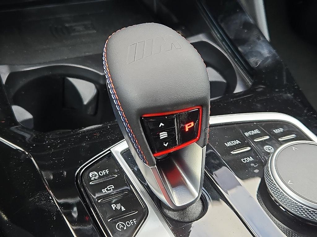 new 2025 BMW X4 M car, priced at $95,925