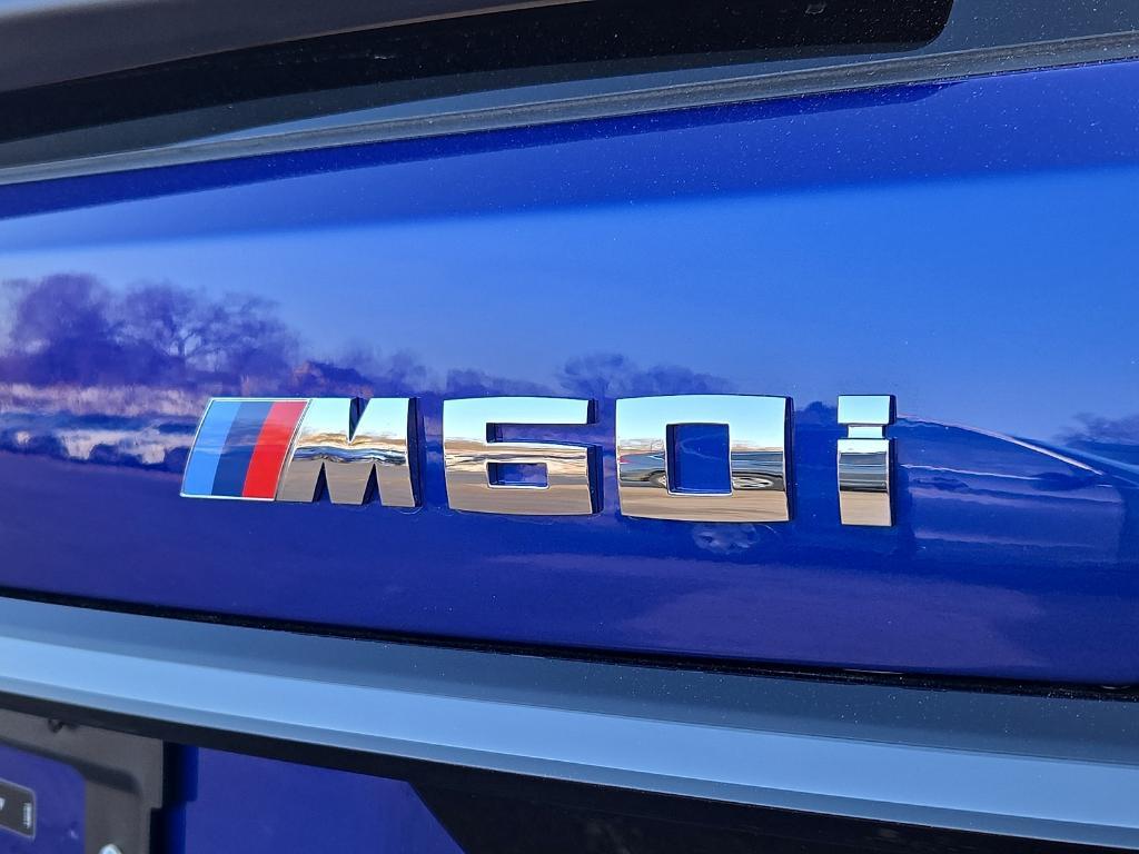new 2026 BMW X7 car, priced at $130,595