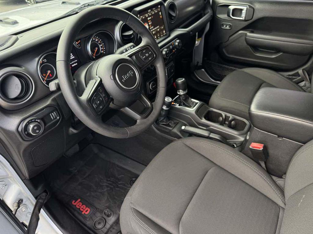 used 2023 Jeep Gladiator car, priced at $33,995