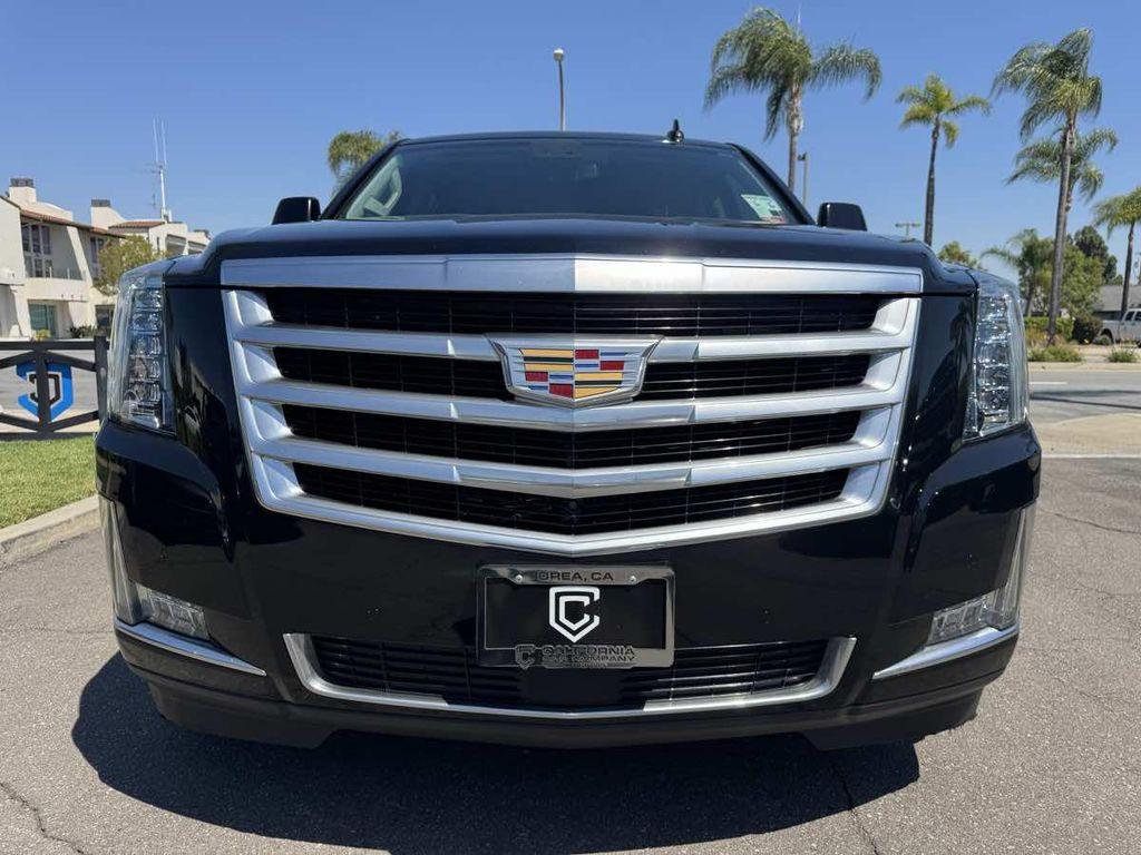 used 2019 Cadillac Escalade ESV car, priced at $36,995