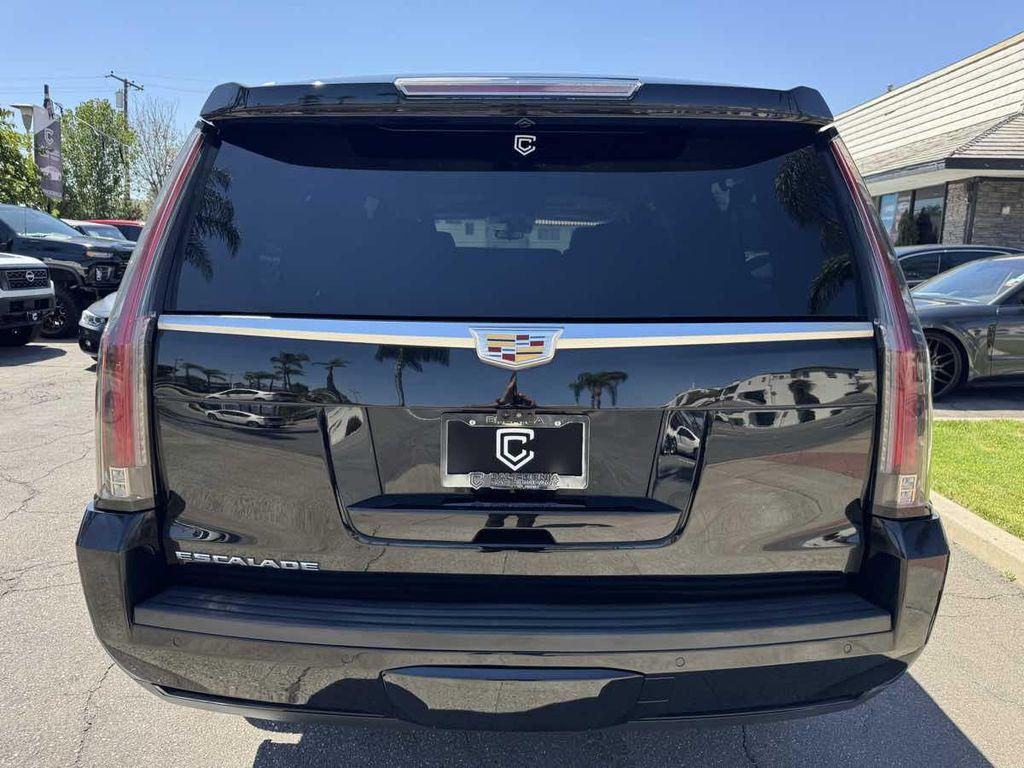 used 2019 Cadillac Escalade ESV car, priced at $36,995