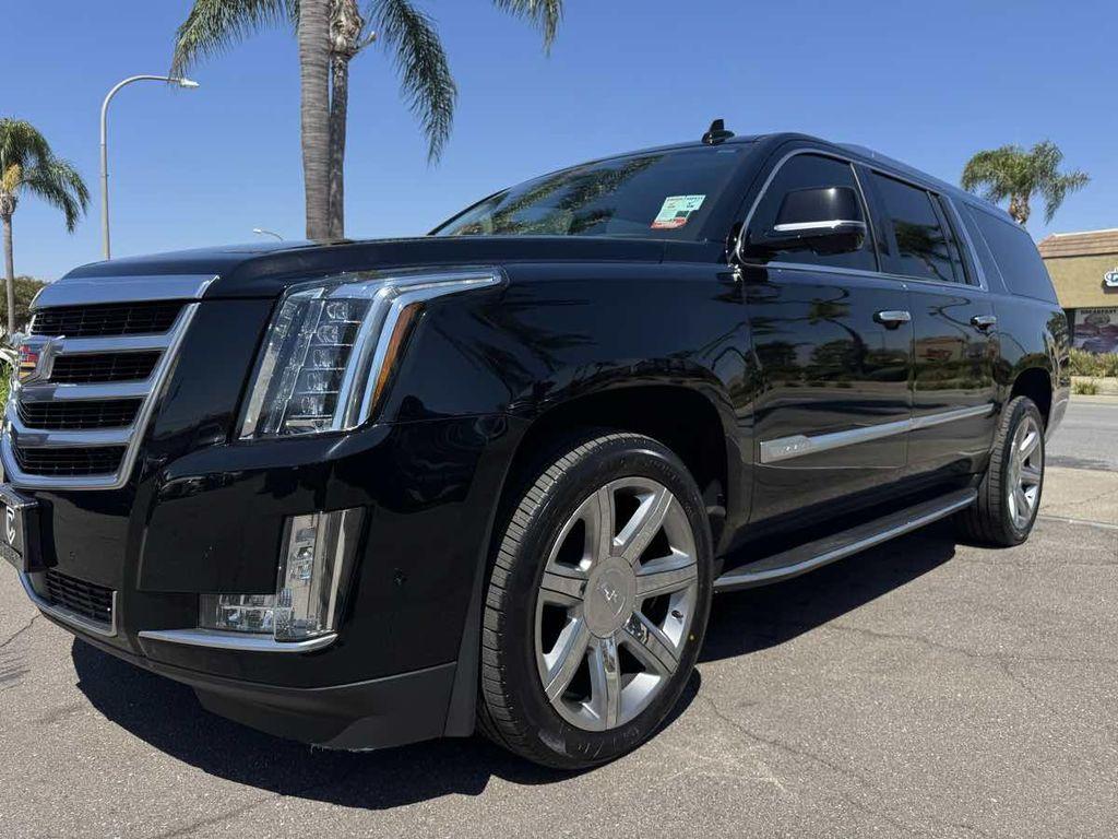 used 2019 Cadillac Escalade ESV car, priced at $36,995