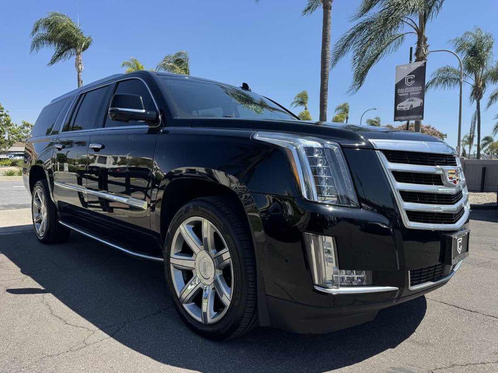 used 2019 Cadillac Escalade ESV car, priced at $36,995