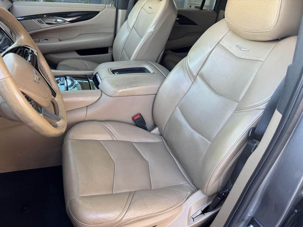 used 2020 Cadillac Escalade ESV car, priced at $43,995