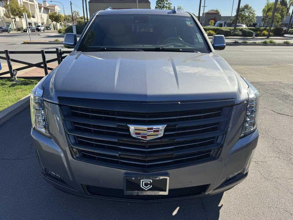 used 2020 Cadillac Escalade ESV car, priced at $43,995
