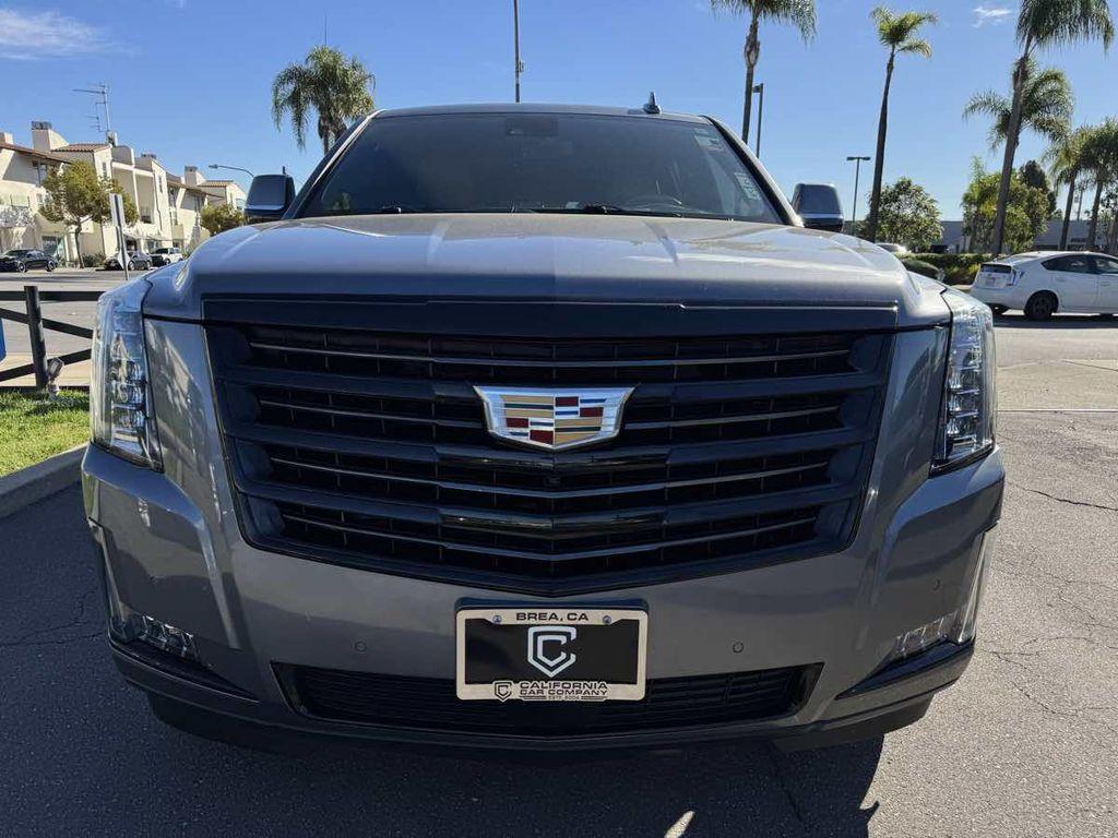 used 2020 Cadillac Escalade ESV car, priced at $43,995