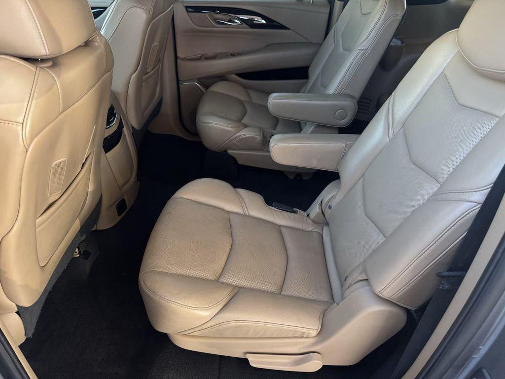 used 2020 Cadillac Escalade ESV car, priced at $43,995