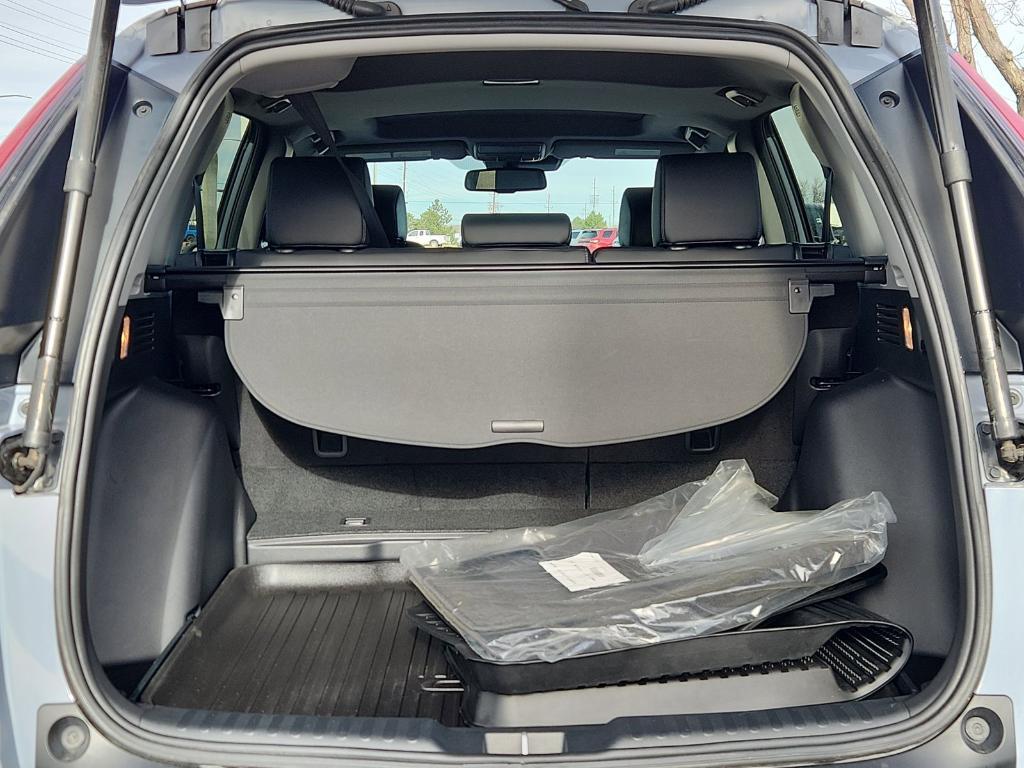 used 2021 Honda CR-V car, priced at $29,900