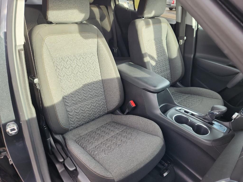 used 2023 Chevrolet Equinox car, priced at $18,900