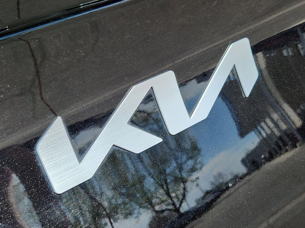 used 2023 Kia Sportage Hybrid car, priced at $24,200