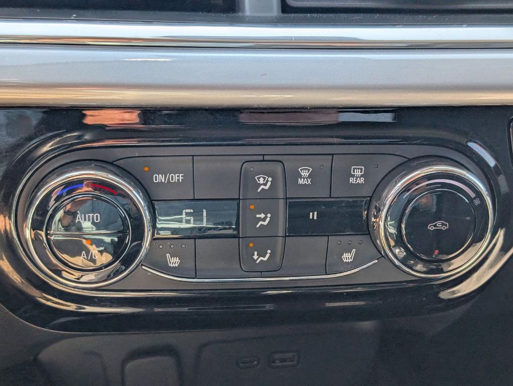 used 2024 Chevrolet Trax car, priced at $20,800