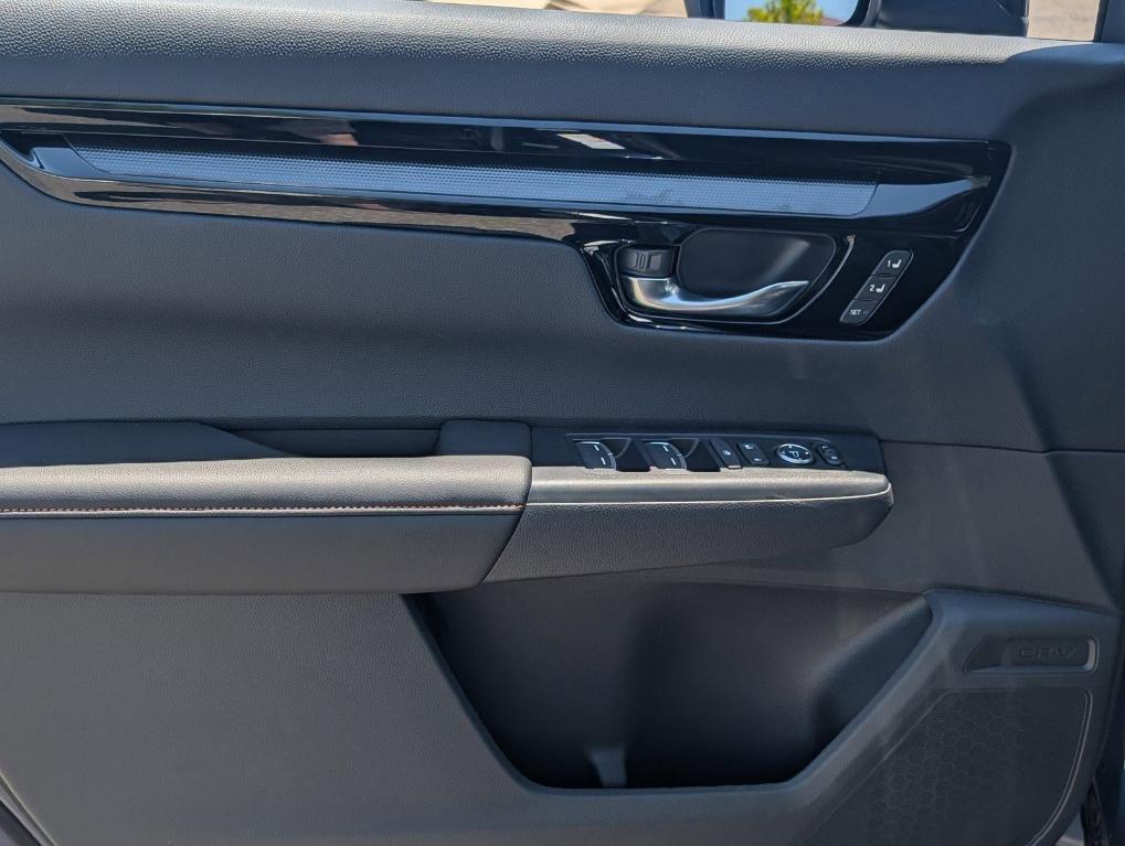 new 2026 Honda CR-V Hybrid car, priced at $44,000